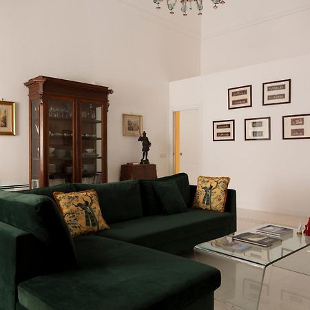 A.Ri.El Luxury Apartment Nápoles Exterior foto